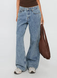 Shima Low Rise Straight Leg Jeans Light Wash