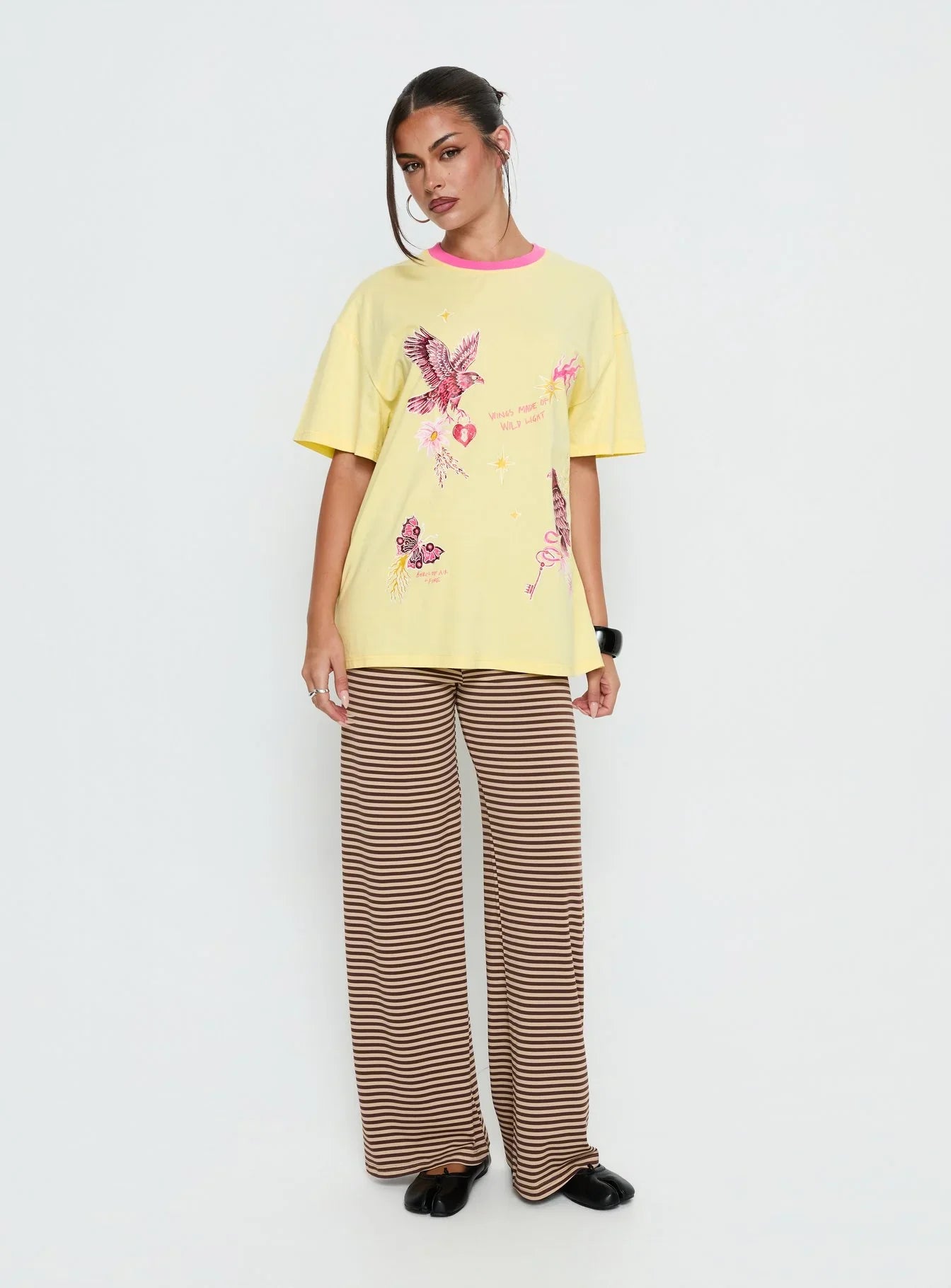 Wild Light Oversized Graphic Tee Yellow / Pink