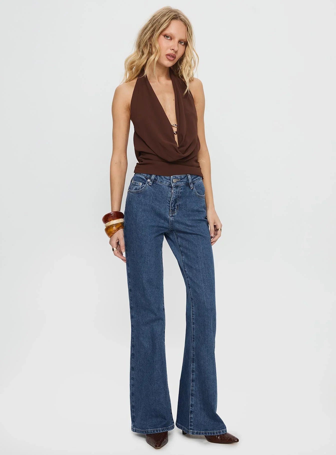 Magic Mirror Mid Rise Bootleg Jeans Mid Blue Wash
