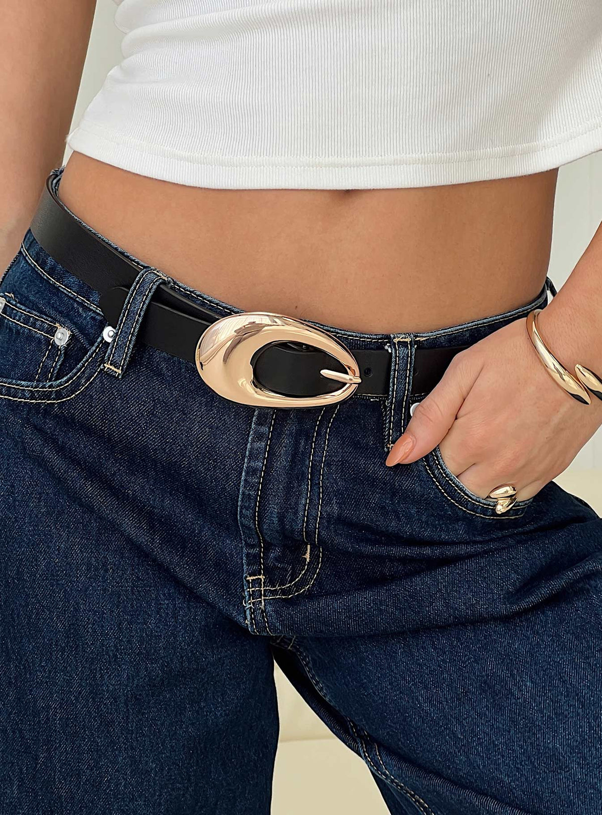 Out Of Reach Belt Black Gold