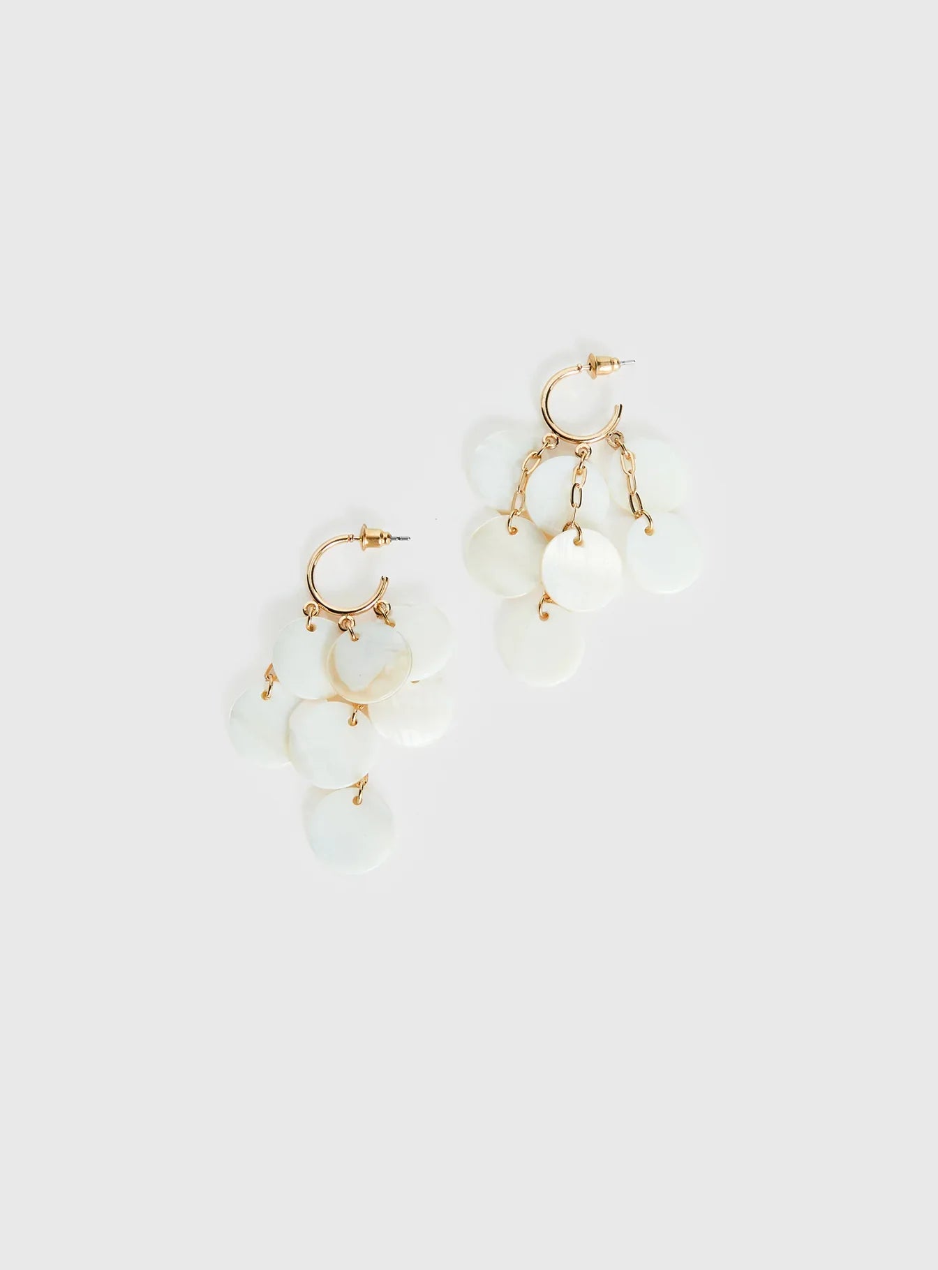 Elizabette Shell Earrings White
