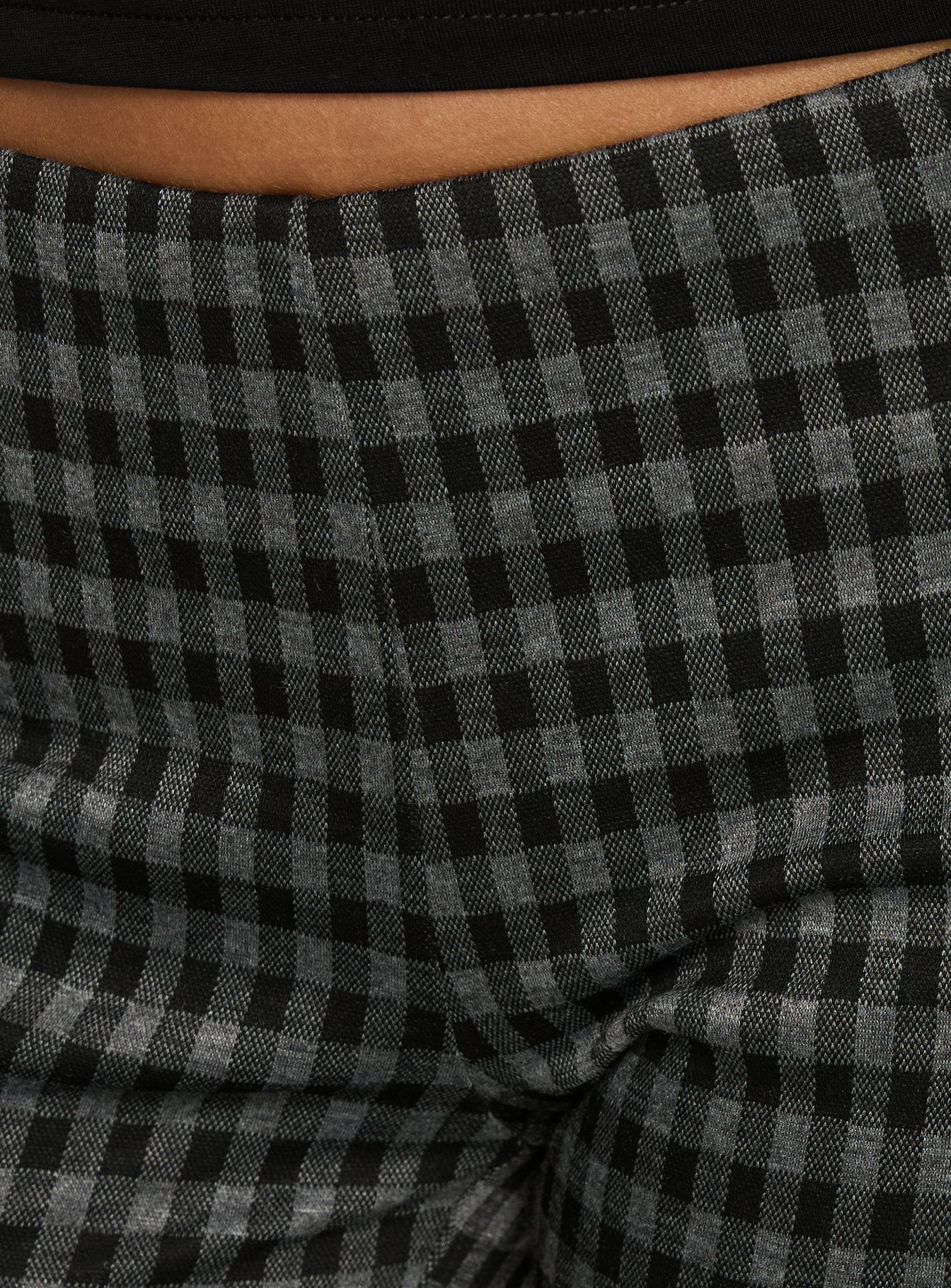 Lights Are Off Capri Pants Multi
