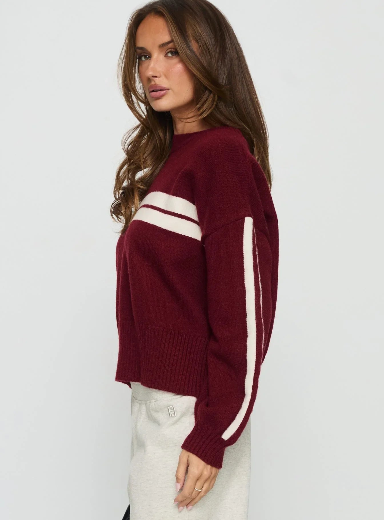 Catherin Crew Neck Knit Sweater Red White