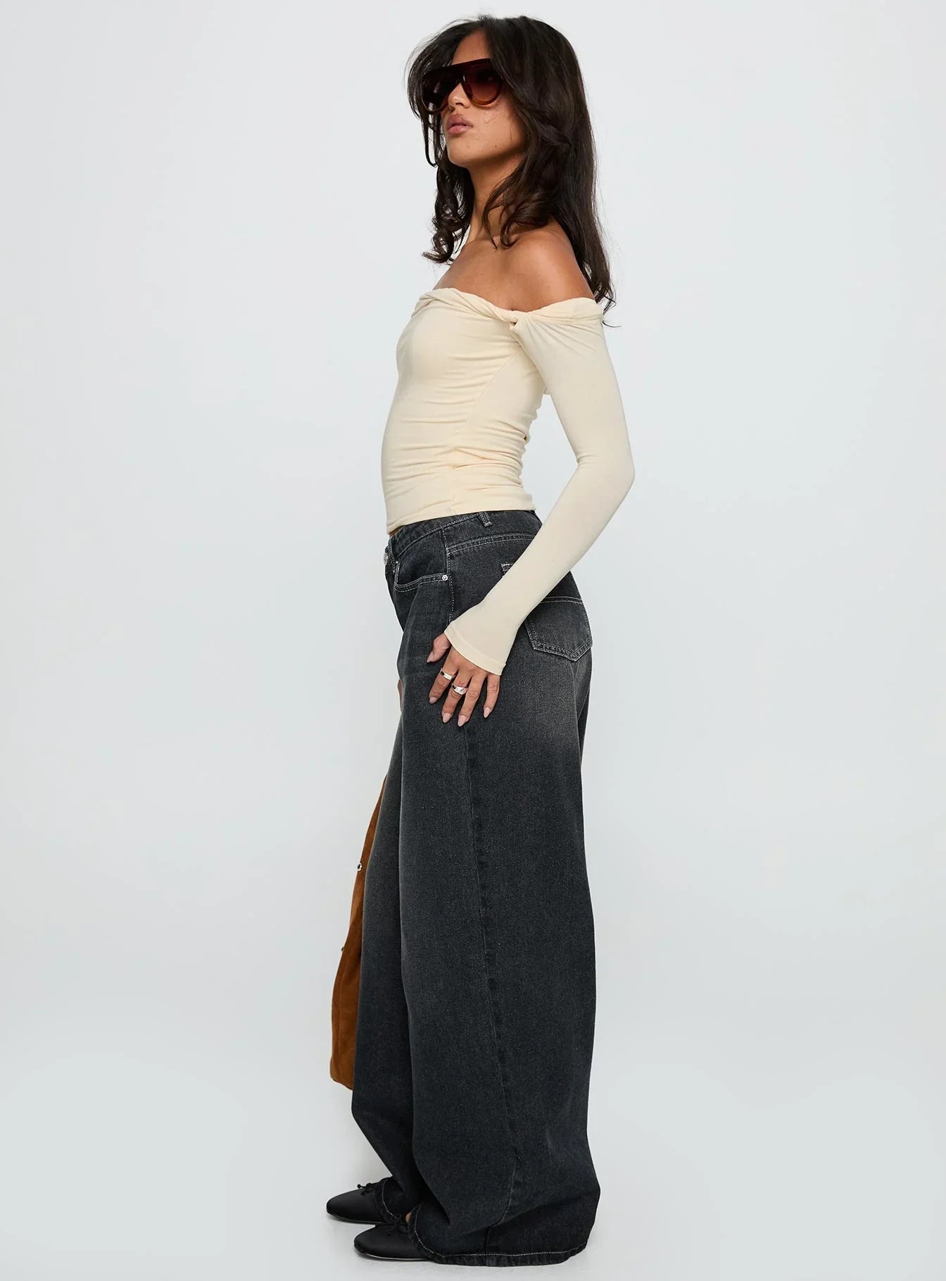 Naylor Mid Rise Wide Leg Jeans Grey Wash