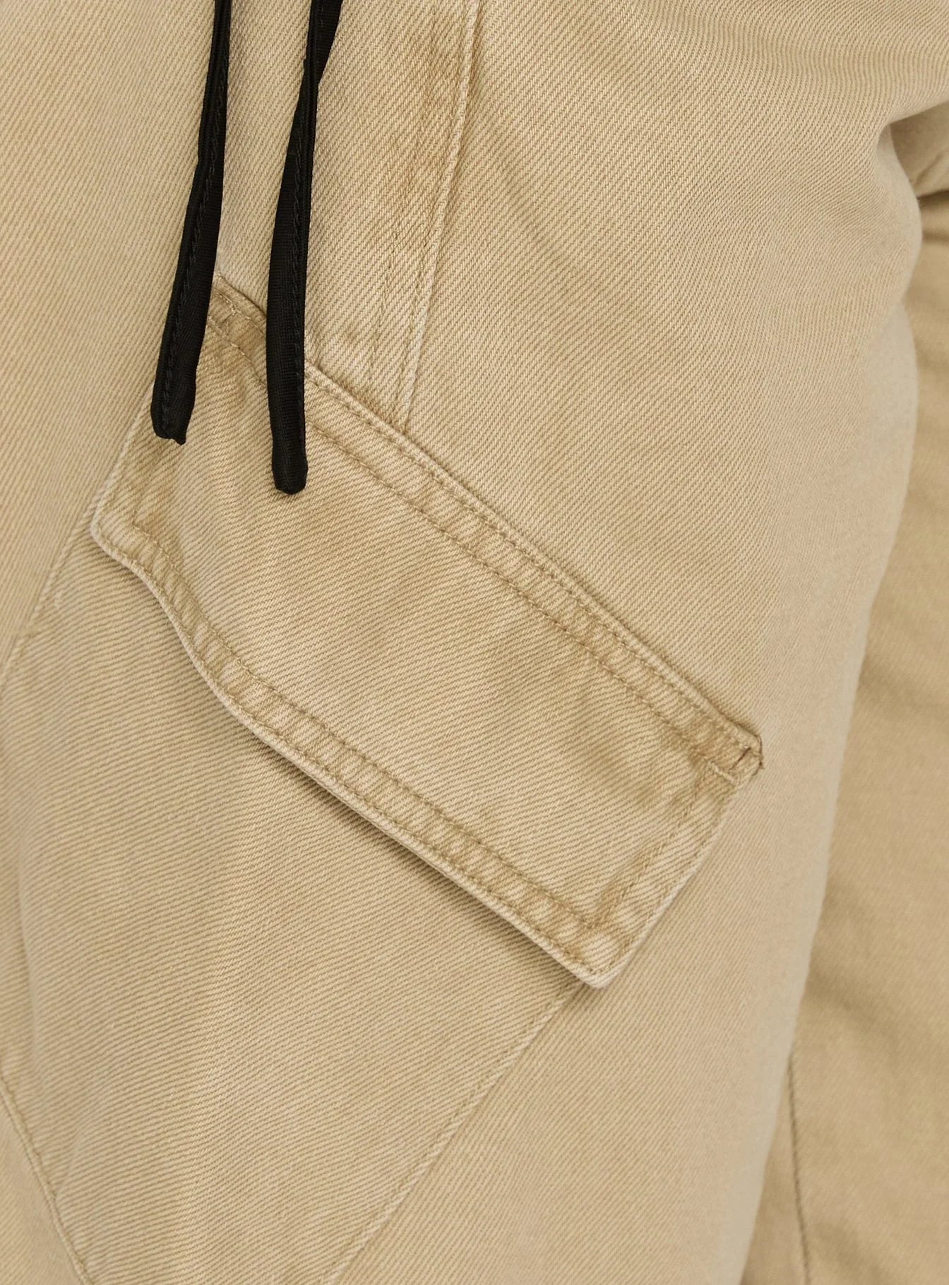 Apres Tie Waist Jorts Stone