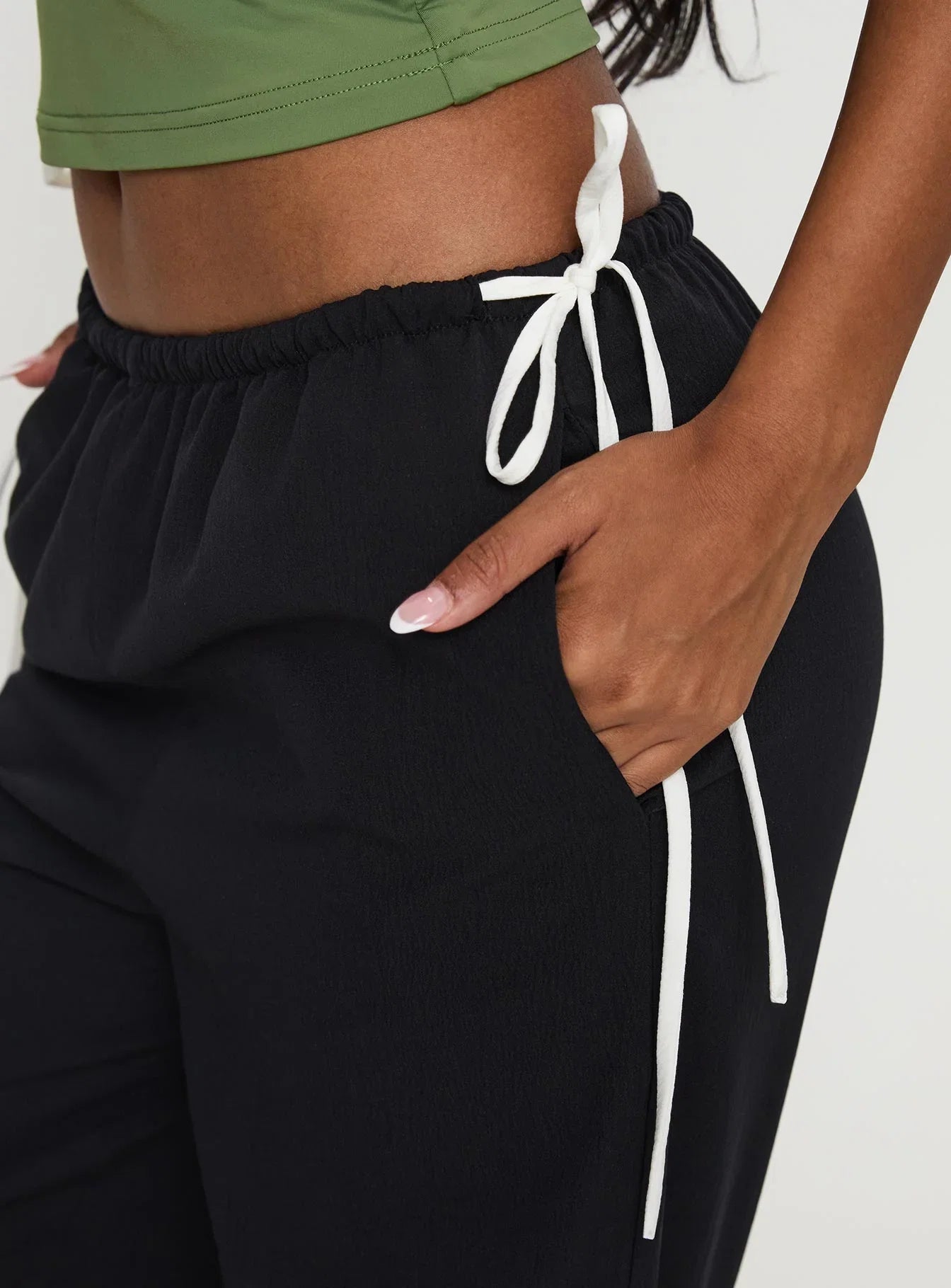 Sweet As Sugar Bow Pants Black White