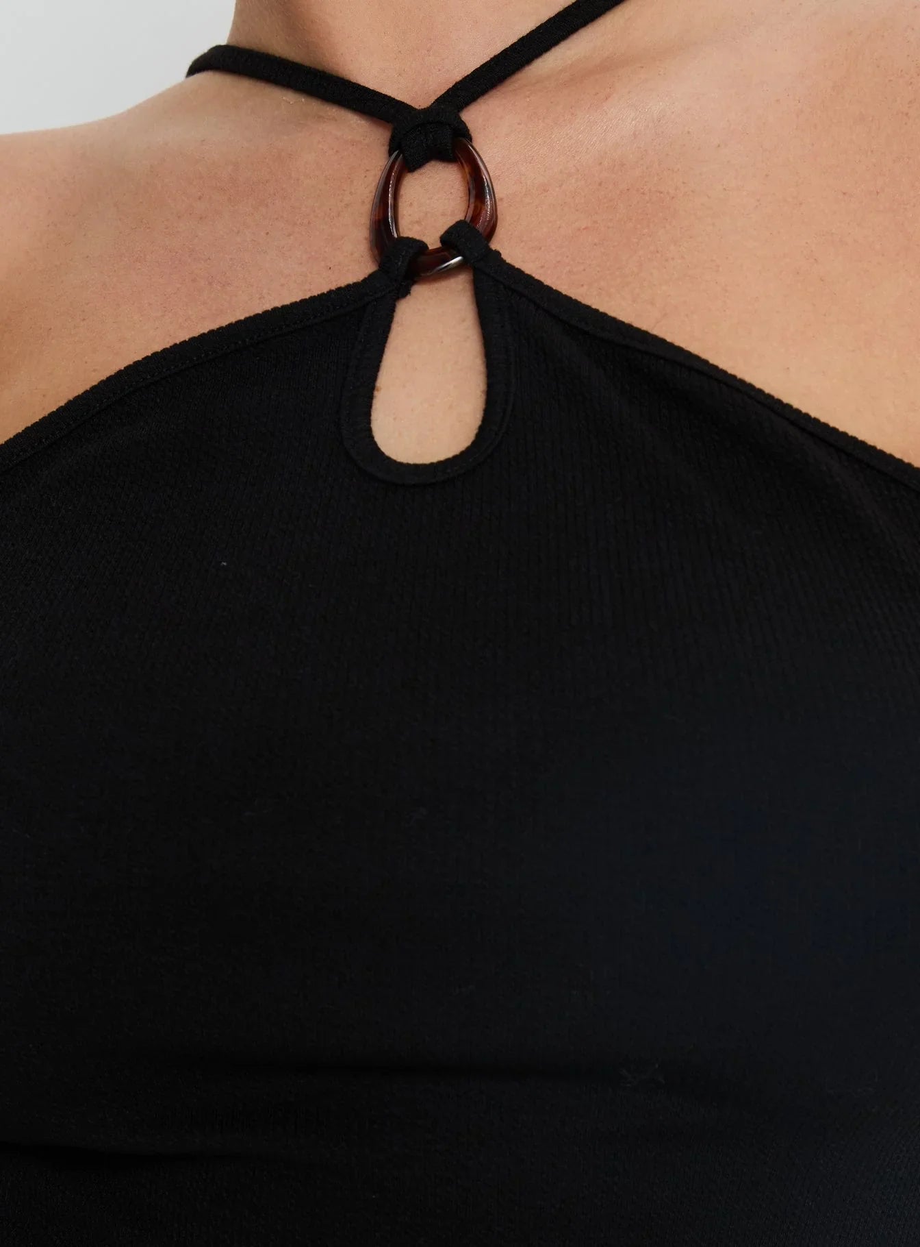 Teyla Ring Detail Top Black Curve