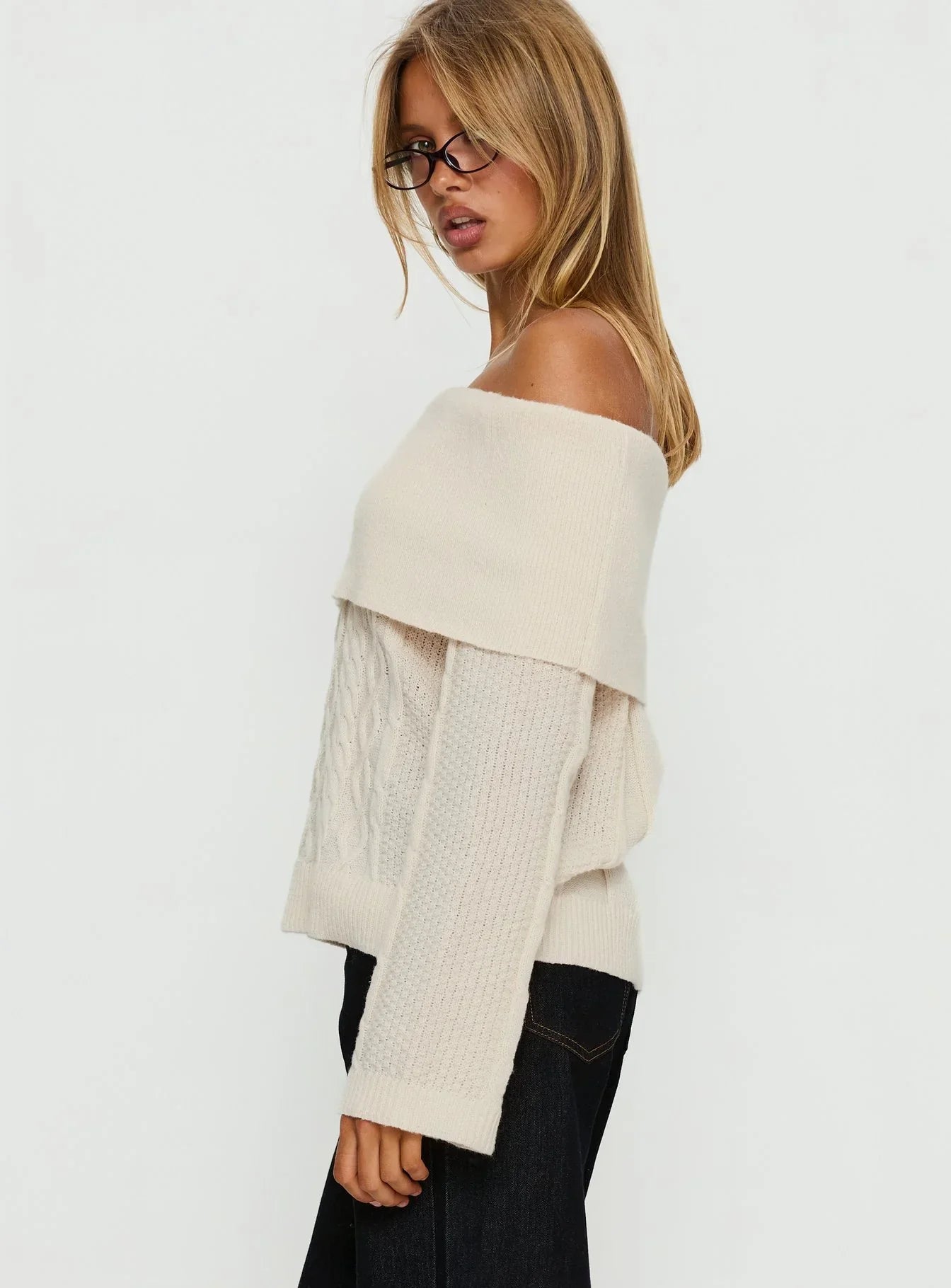 Margarete Off Shoulder Knit Sweater Cream