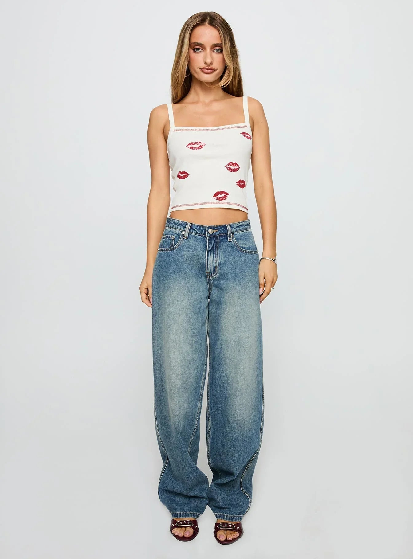 Smooches Graphic Top Cream