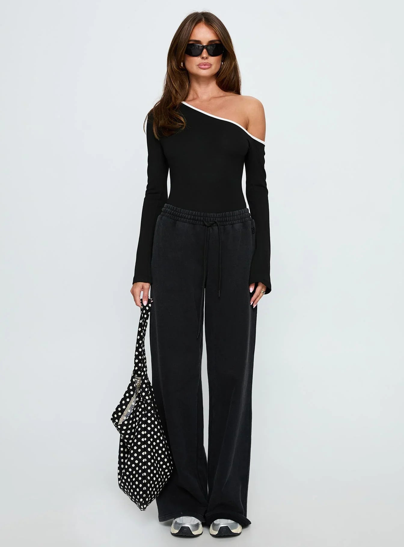 Andrielle One Shoulder Long Sleeve Bodysuit Black White