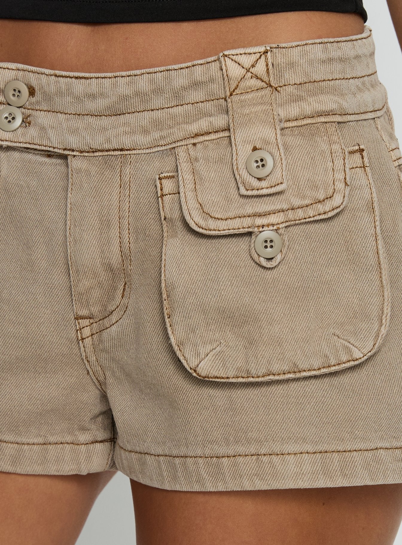 Headphones On Micro Cargo Short Washed Brown