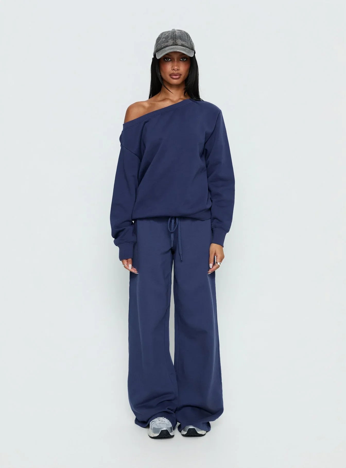 Wellness Off the Shoulder Jumper Navy