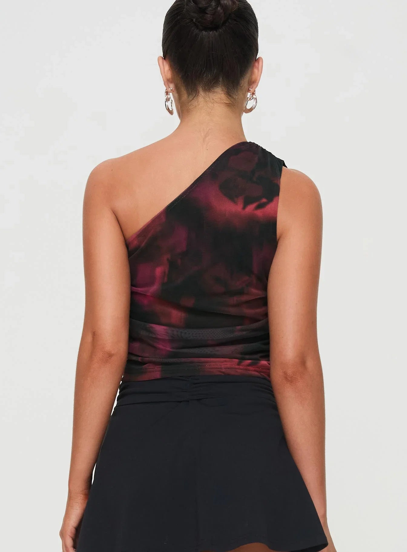 Annem One Shoulder Top Black Red