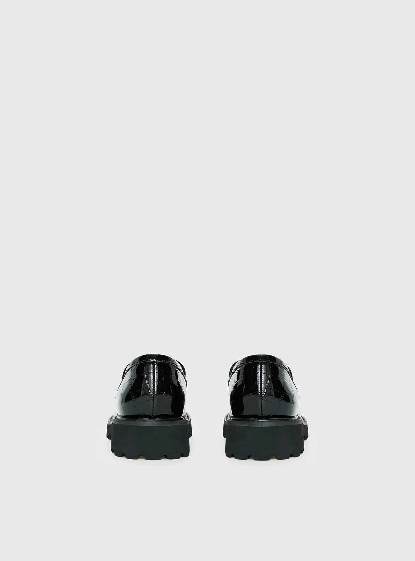 Face The Wind Faux Leather Loafers Black