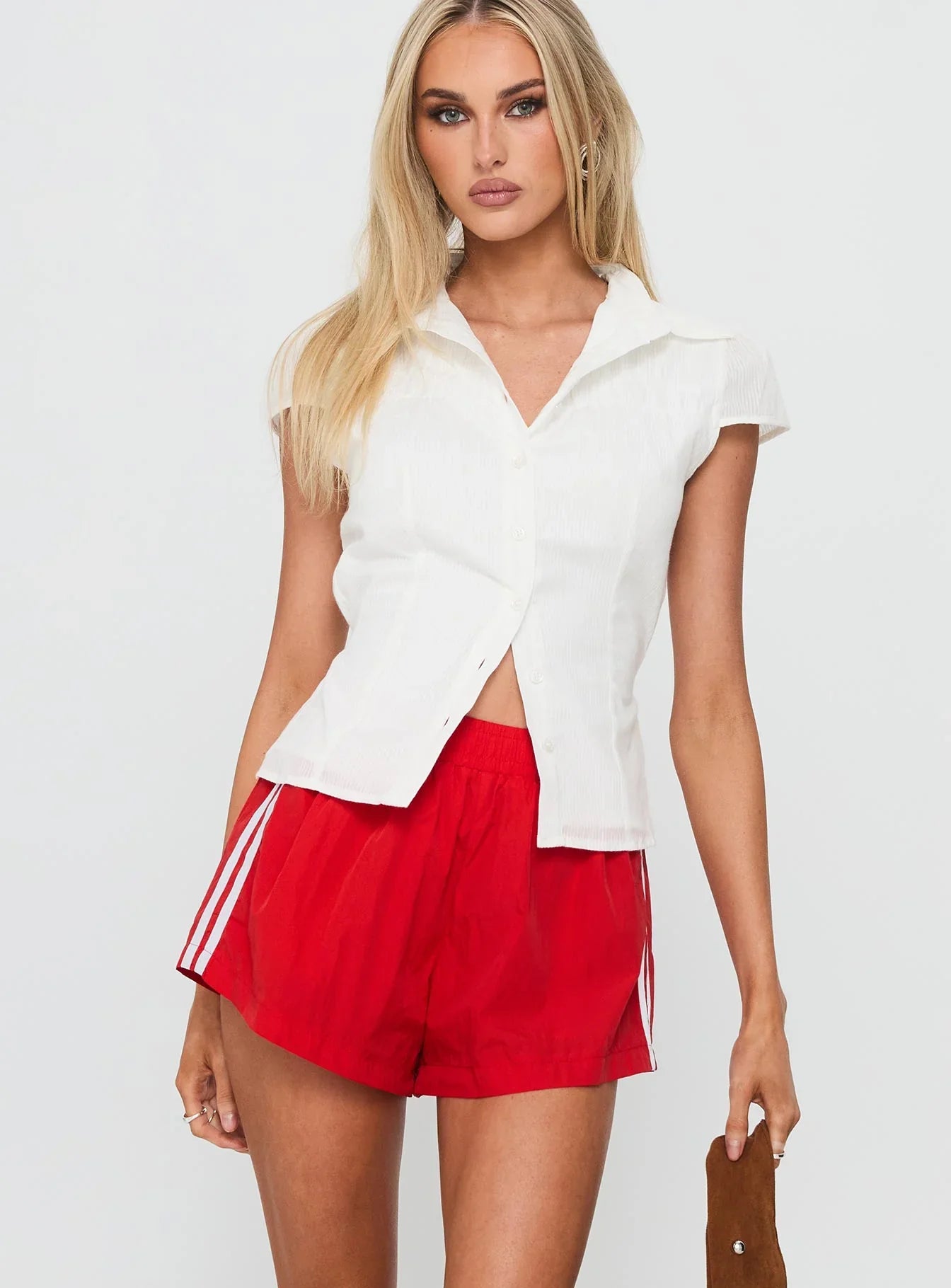 Borderline Track Short Red White