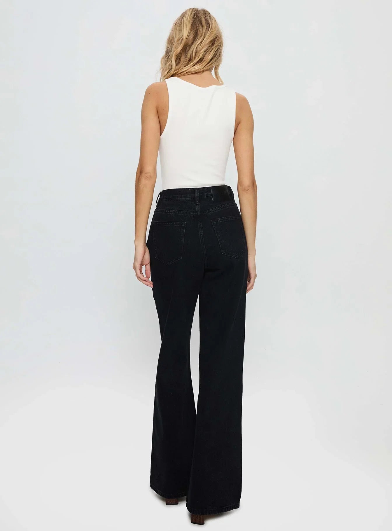 Maple Mid Rise Flare Washed Black