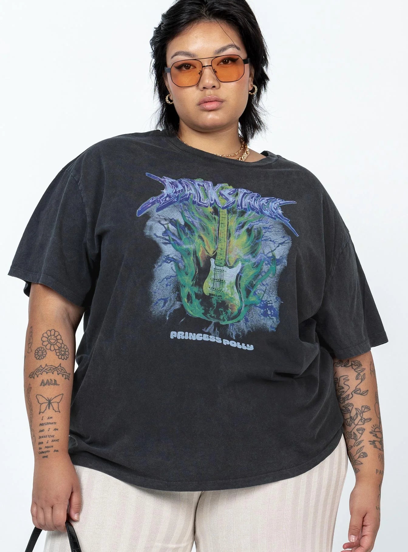 Backstage Oversized Tee Curve