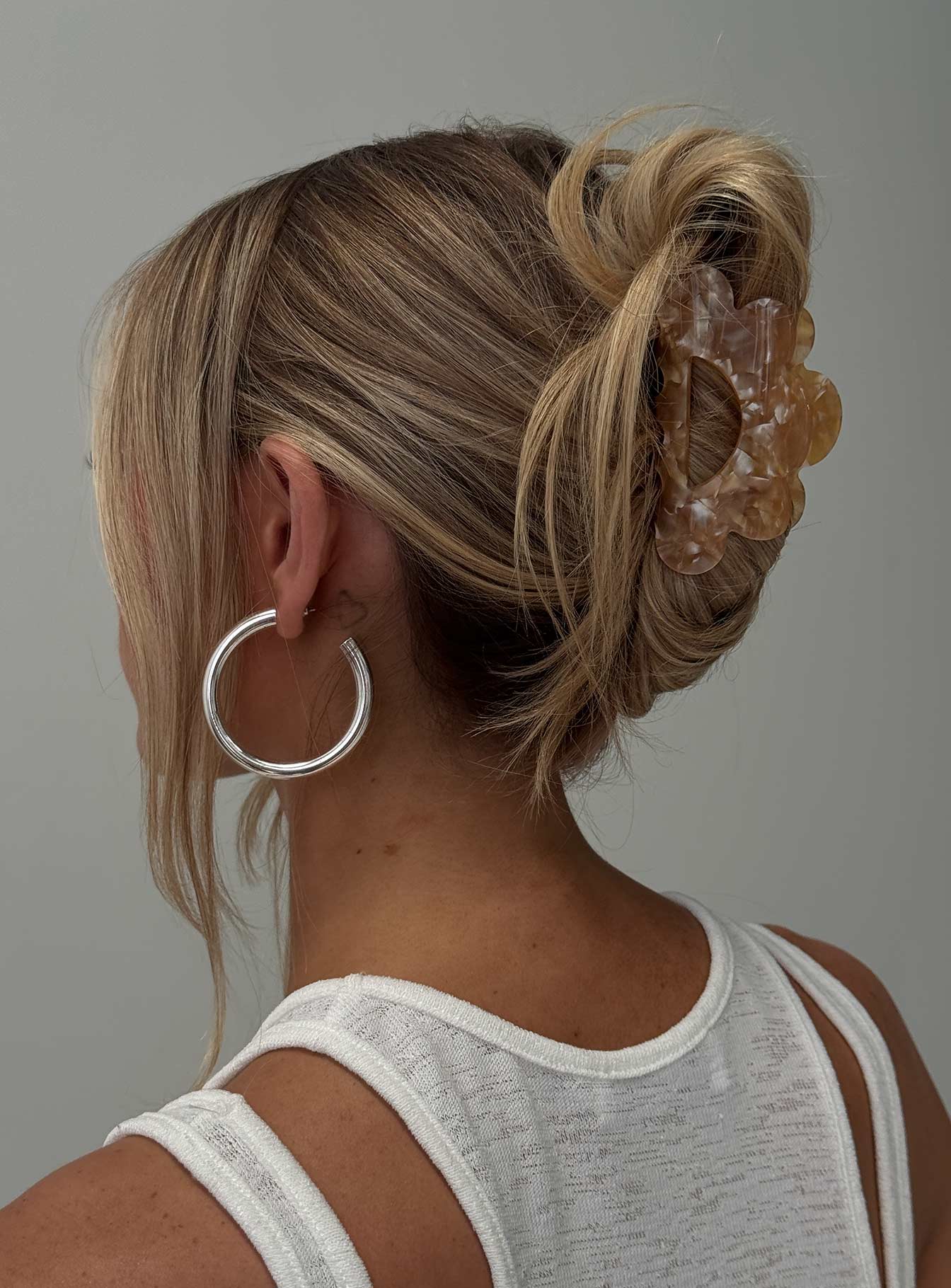 Liannah Claw Clip Amber