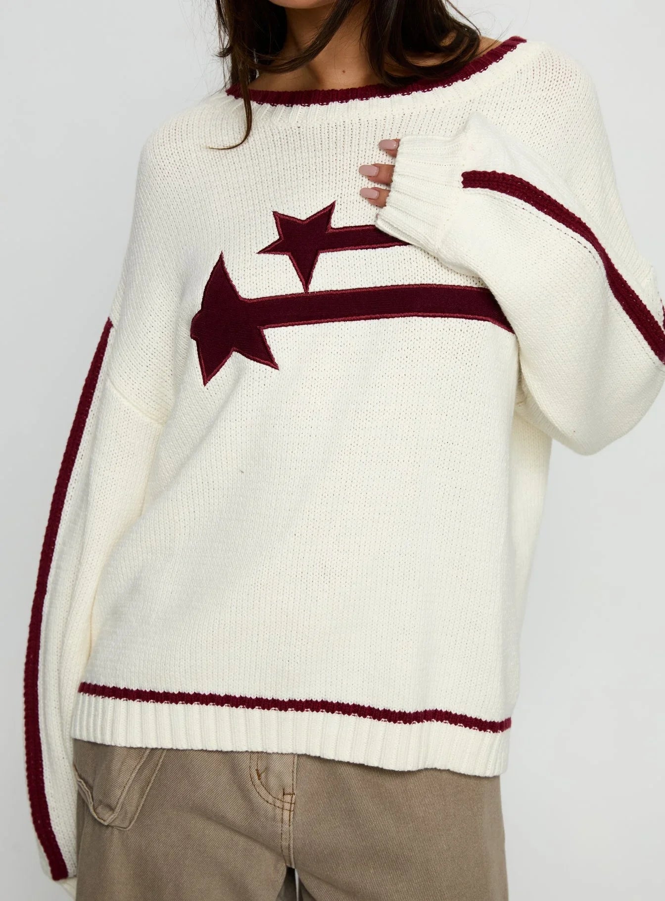 Star Track Graphic Jumper Cream Red