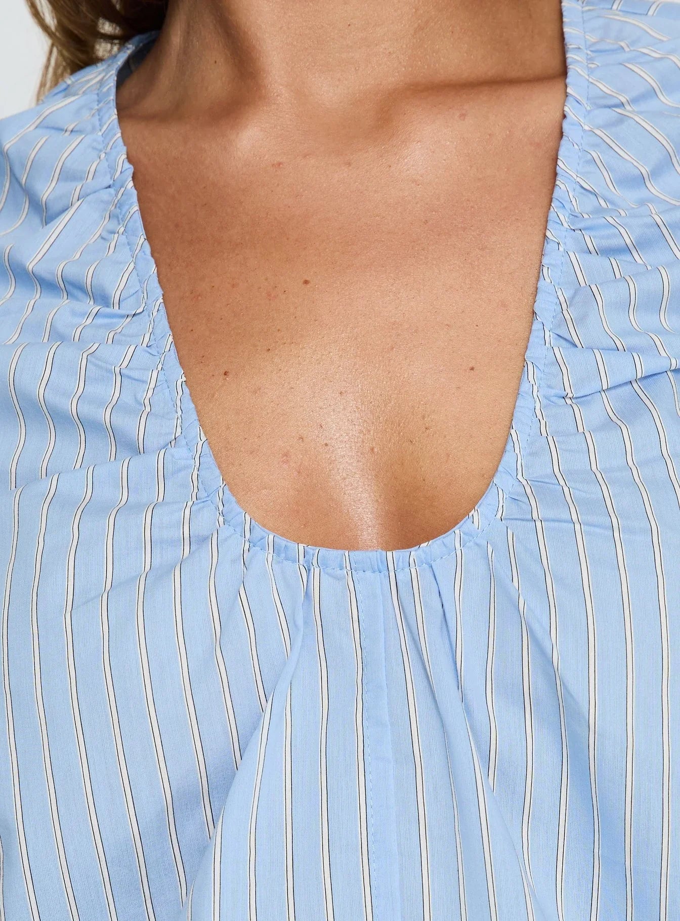 Carambola Ruched Sleeveless Top Blue