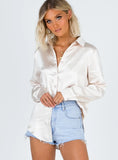 Vintage Vibes Shirt Champagne