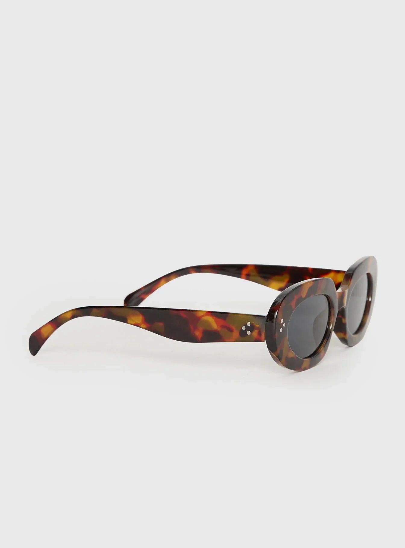 Best Shot Oval Sunglasses Tort Black