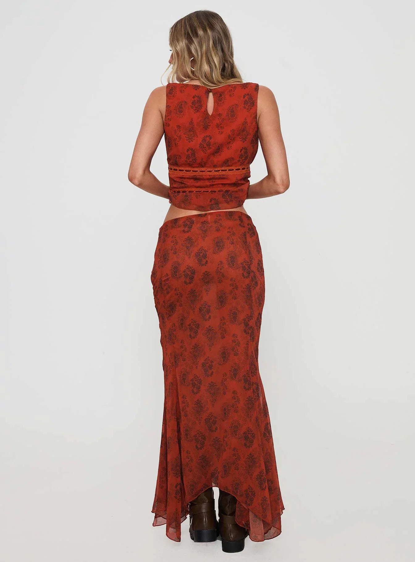 Nikolise Maxi Skirt Red