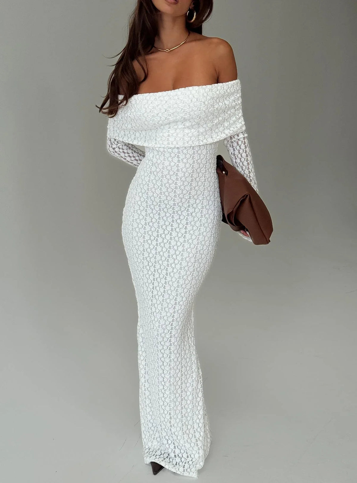 Sofenna Long Sleeve Off Shoulder Maxi Dress White