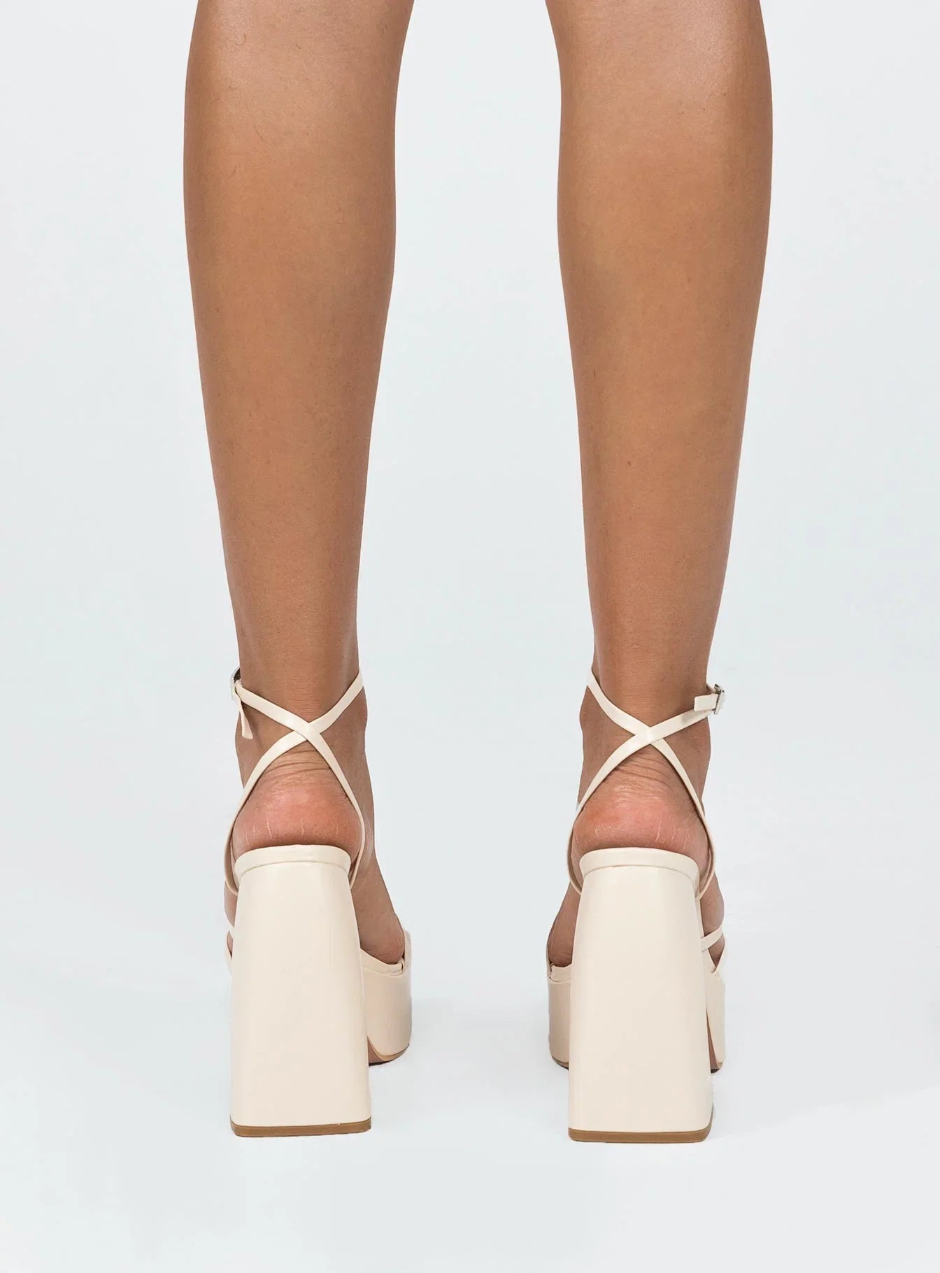 La Belle Heels Bone
