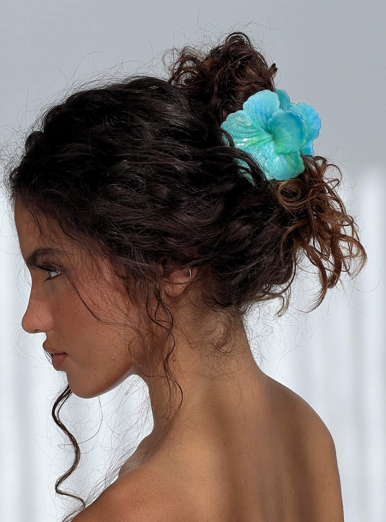 Malissa Flower Hair Clip Blue