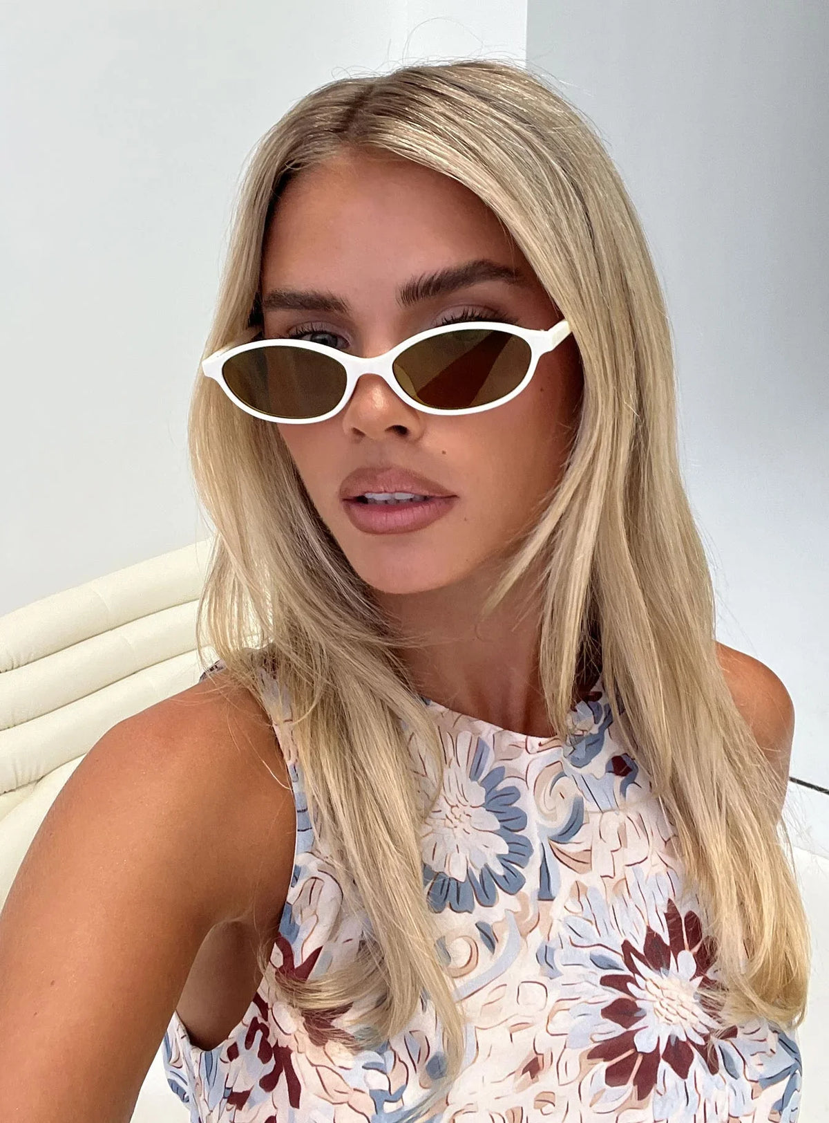 Wonderful World Sunglasses Ecru