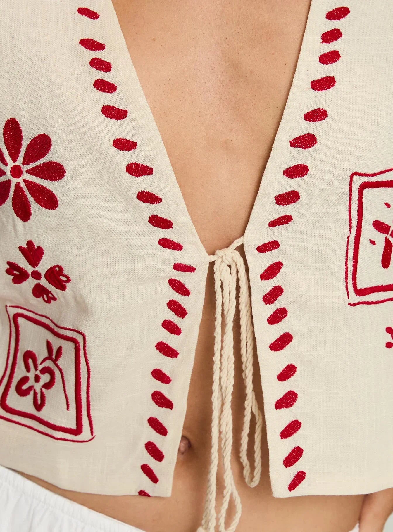 Grazia Vest Top Cream Red