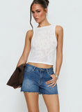 Mackenza Mid Rise Denim Shorts Mid Blue Wash