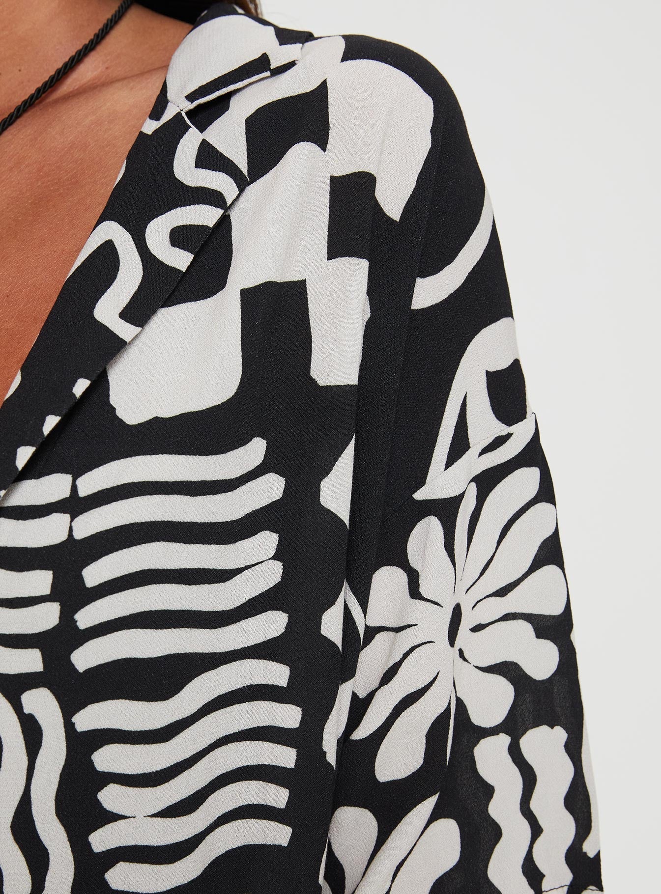 Caraliia Shirt Black Cream