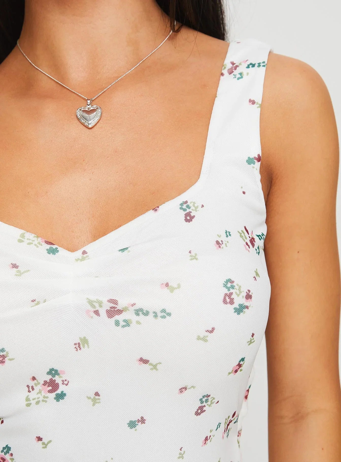 Rehna Top White Floral