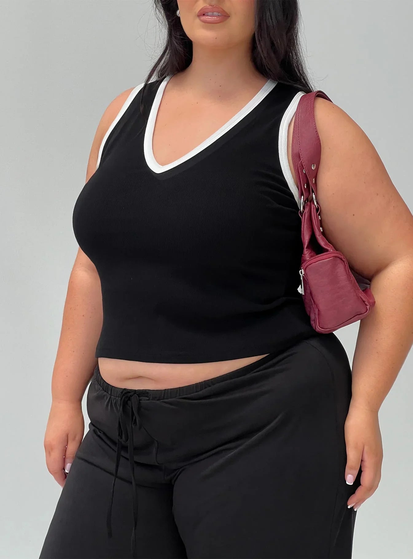 Baseline V Neck Rib Tank Top Black White Curve