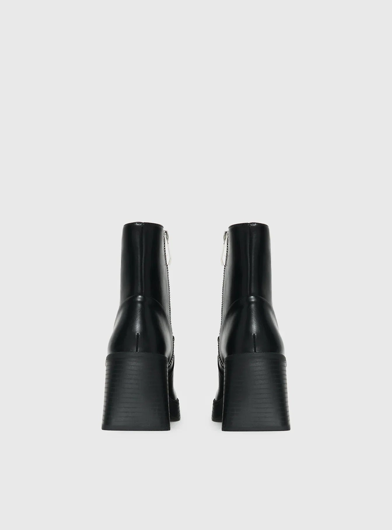 Halo Boots Black