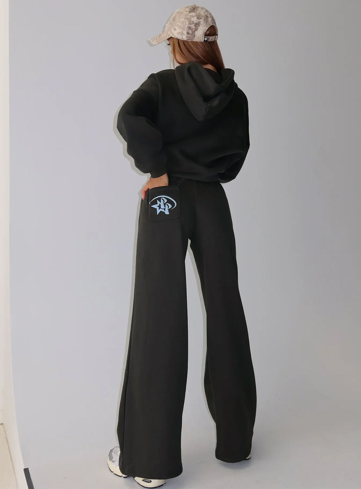 Princess Polly Stargirl Wide Leg Sweat Pants Charcoal