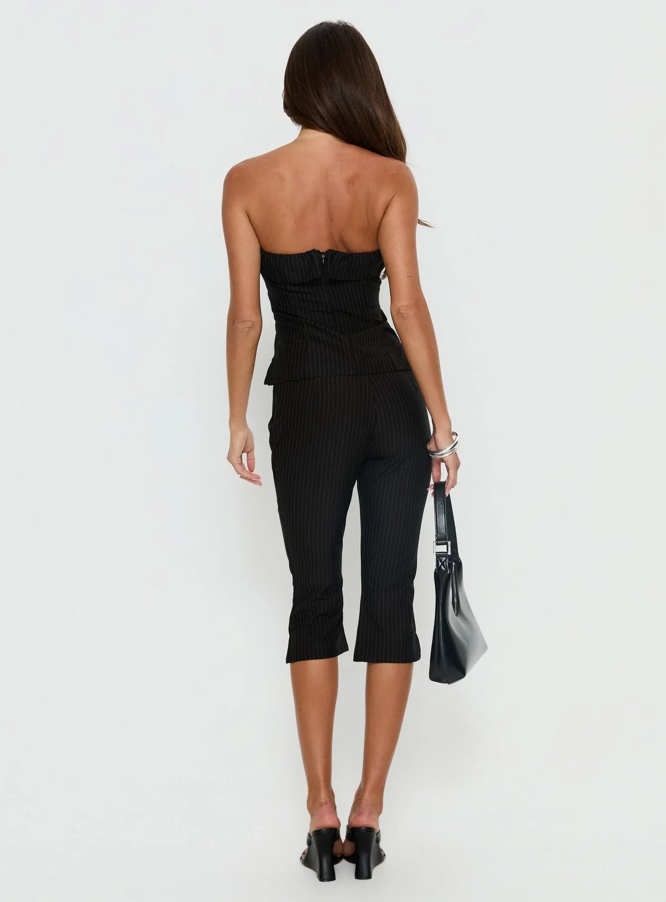 Isalyn Tailored Capri Pants Black Pinstripe