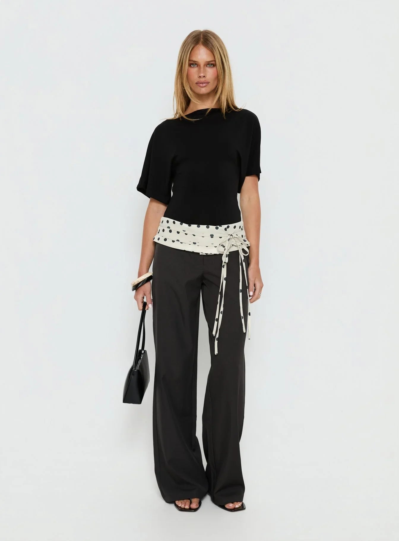 Arazia Cinched Short Sleeve Top Black