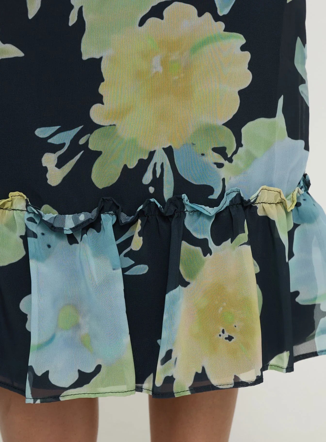 Tarla Midi Skirt Crystal Black Flower
