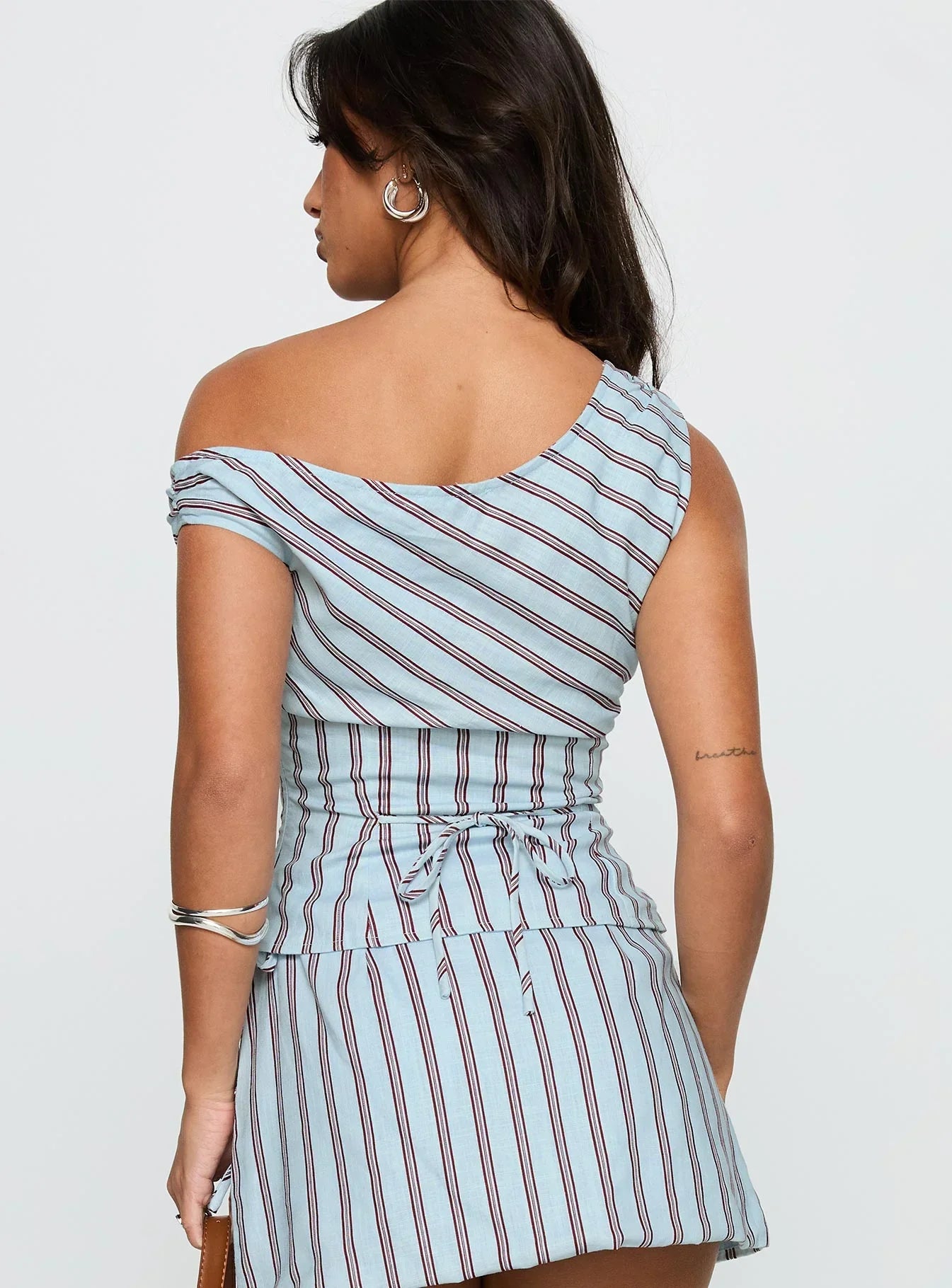 Del Rio Off The Shoulder Top Blue Maroon