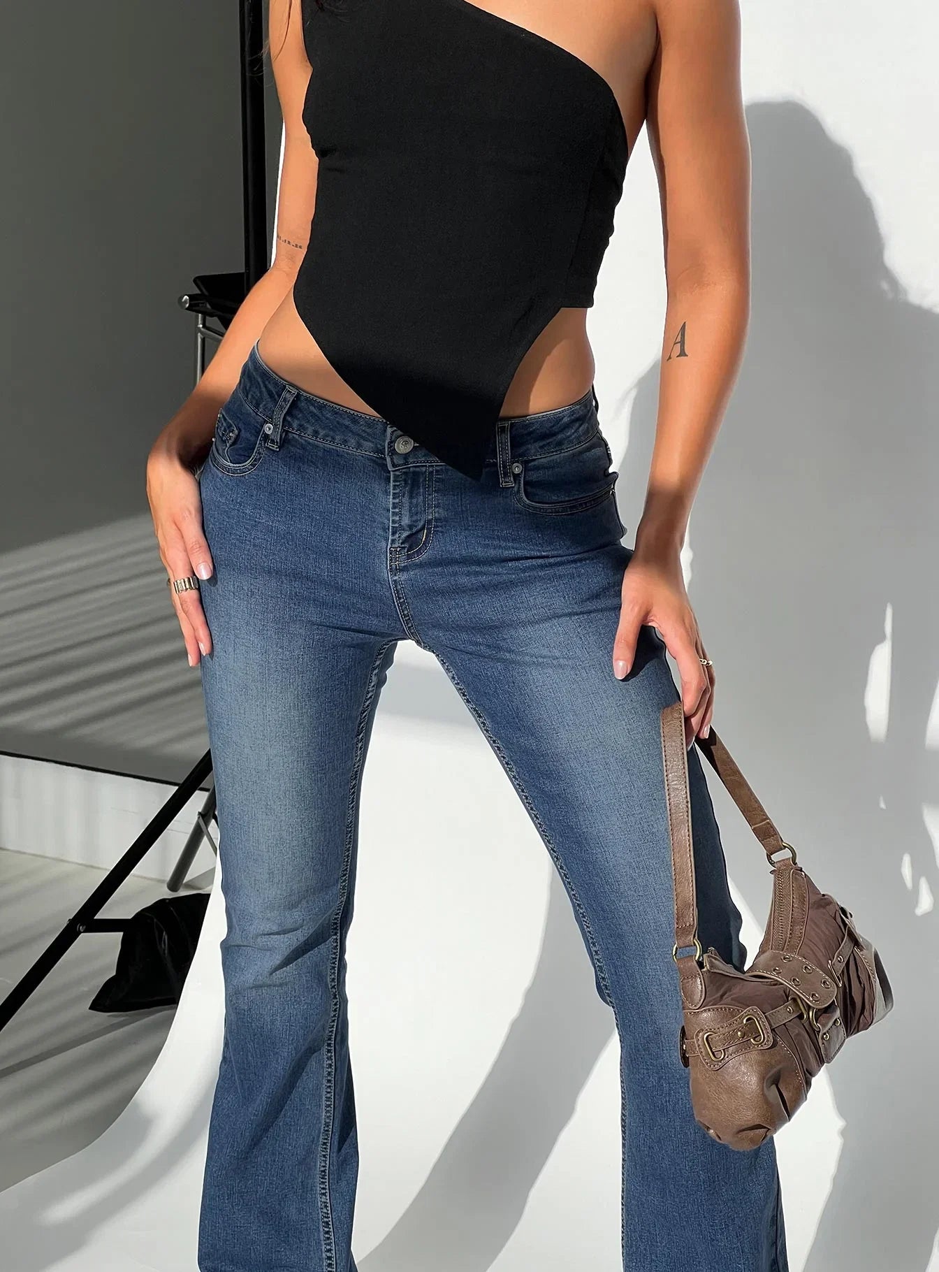 Bethany Low Rise Bootleg Jeans Mid Wash
