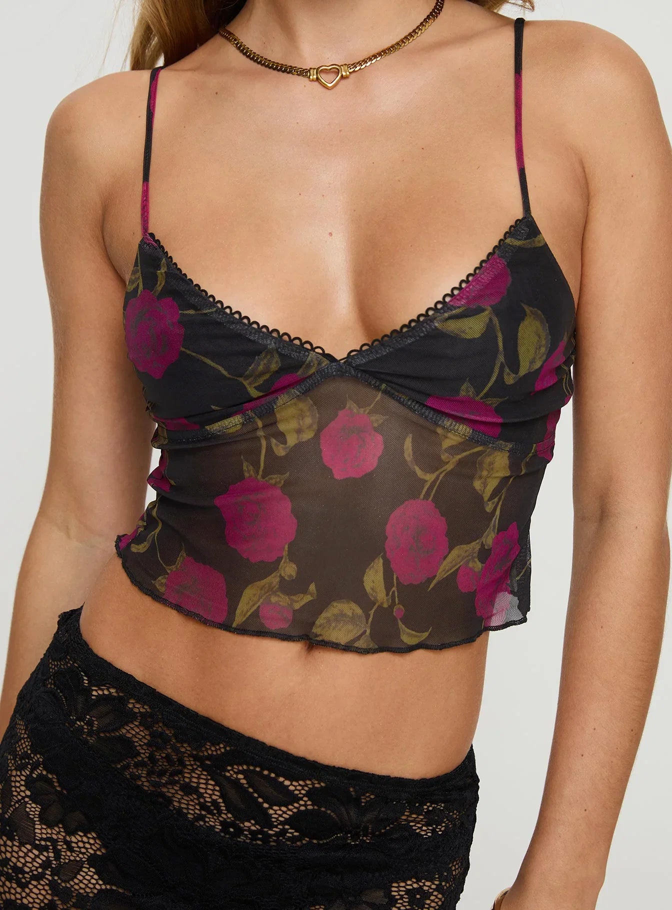 Raphalee Top Black Red Floral